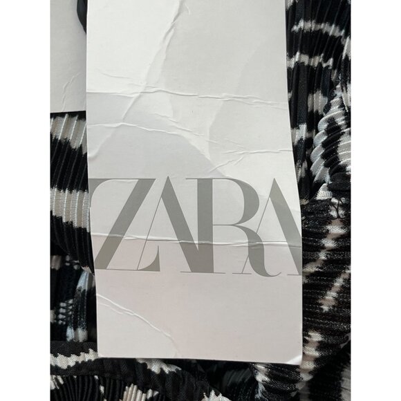 Zara Womens Zebra Print Ruched Ruffle Sleeve Top S Black & White Polyester NWT - Picture 6 of 9